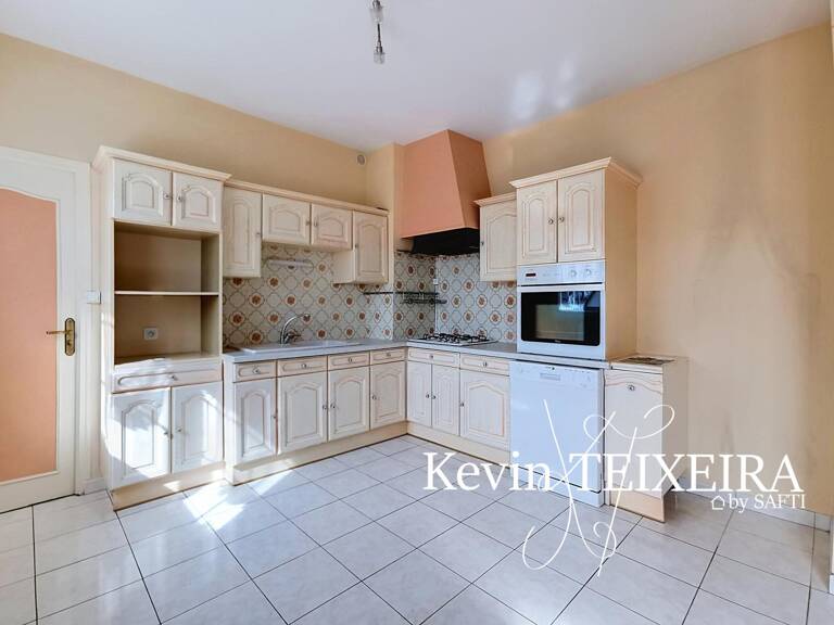 Maison sur sous sol avec 3 chambres proche bourg — photo 1