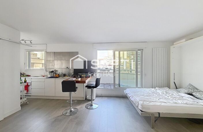Au cœur du prestigieux quartier d'affaires de La Défense, Studio d'environ 32 m² avec une terrasse de 10m², 9? et dernier étage d'une résidence de standing — photo 5