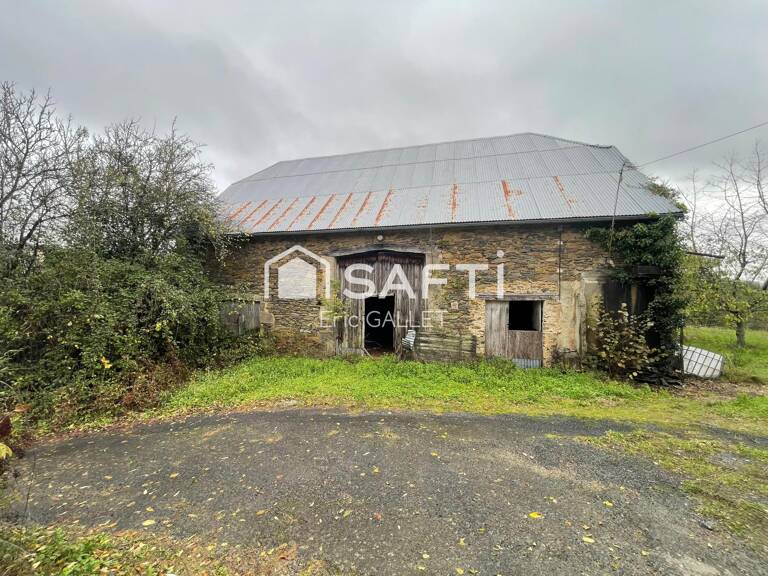 Grange et dépendance à rénover — photo 1