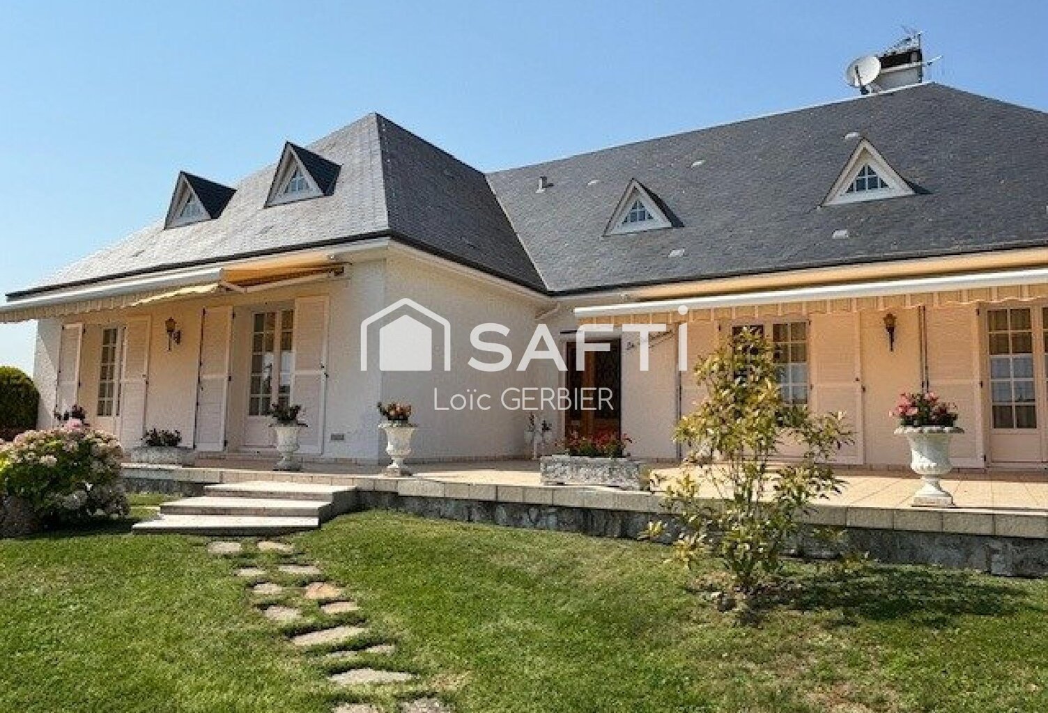 Pavillon 231 m²  7 chambres  Sous-sol complet  Montoire-sur-le-Loir — photo 1