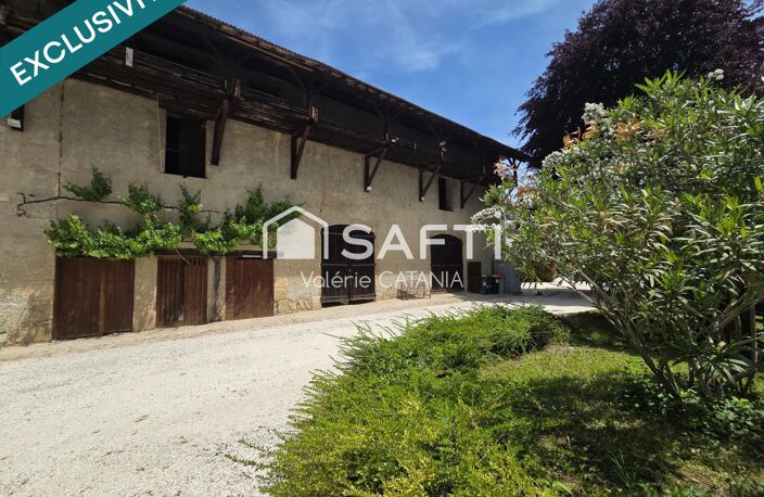 Tullins - Grange à rénover de 165m² au plancher sur parcelle d'environ 900m². — photo 3