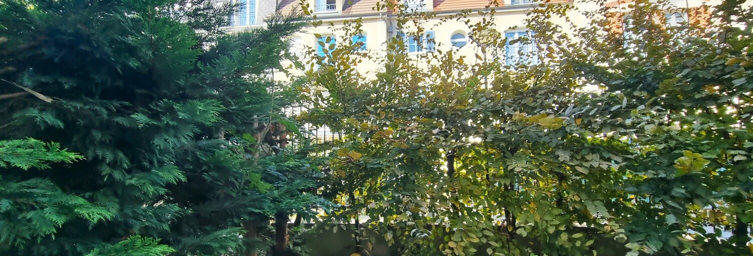Appartement 1 Pièce 29 m² à vendre à Voisins-le-Bretonneux (78960)