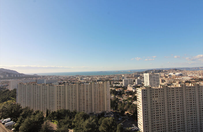 APPARTEMENT TYPE 4 SUPER ROUVIERE — photo 2