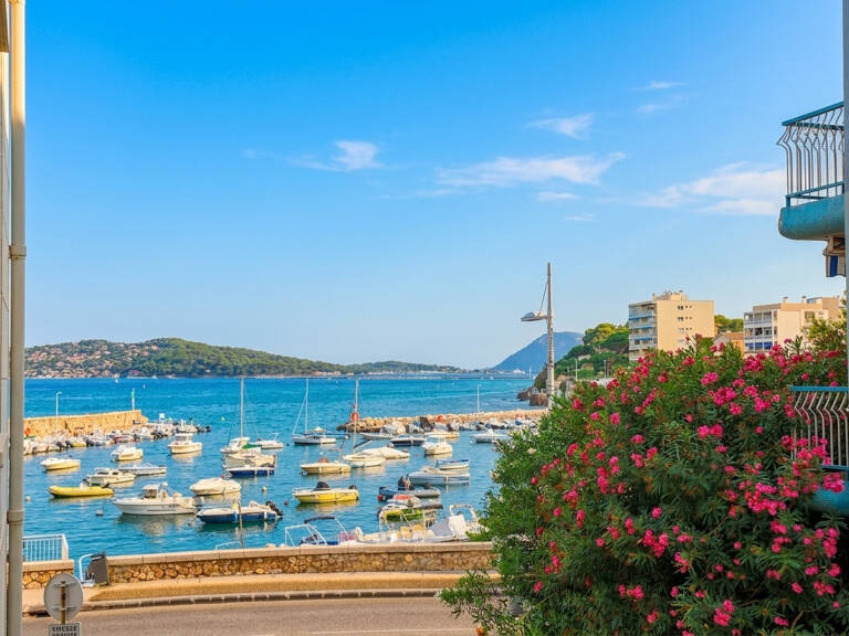 M2323 - TOULON - Le Mourillon - Appartement T5 - Balcon vue mer - Parking — photo 1