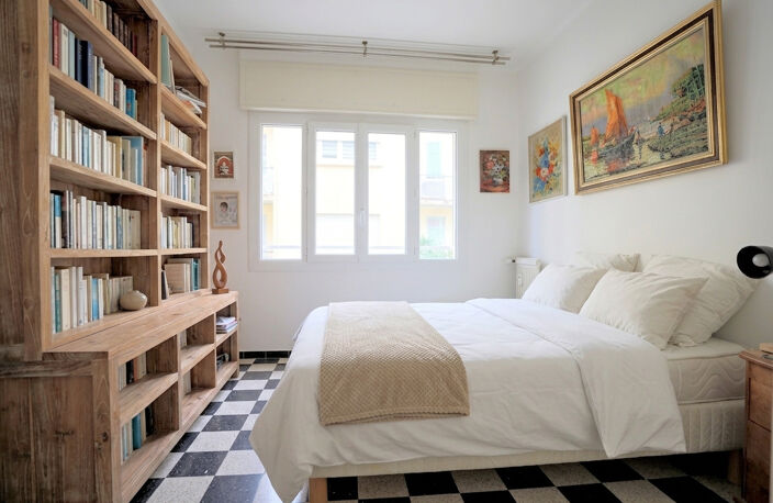 M2323 - TOULON - Le Mourillon - Appartement T5 - Balcon vue mer - Box — photo 5