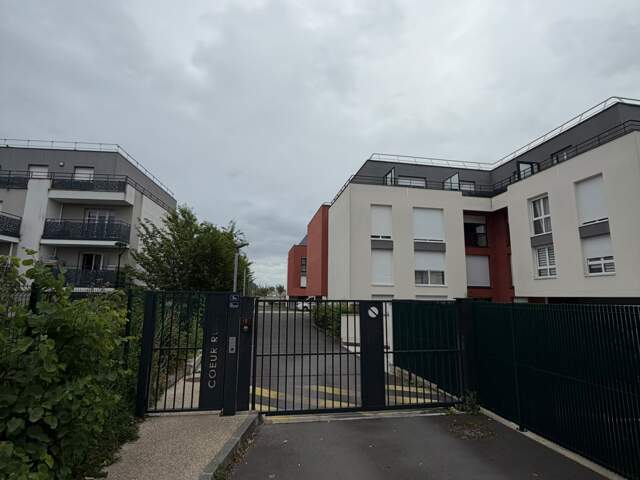 Vente Parking 12 m&sup2; — photo du bien