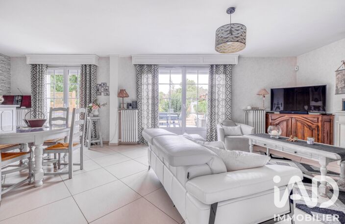 Vente Maison/villa 7 pièces — photo 2