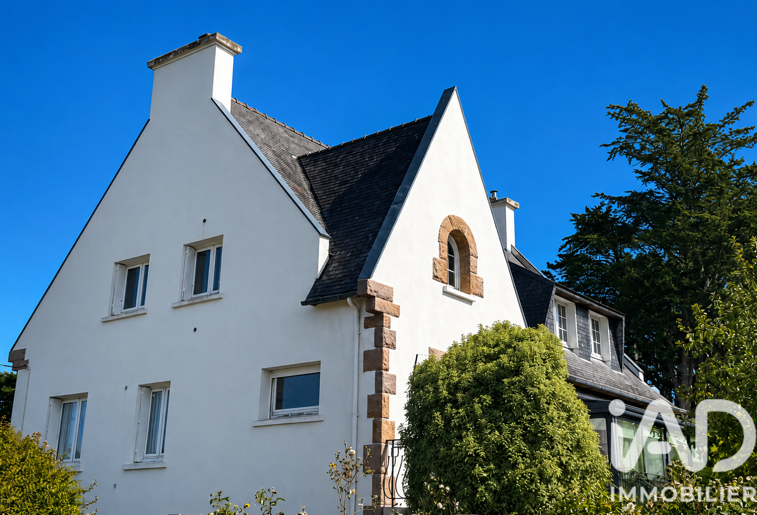 Vente Maison/villa 8 pièces — photo 1