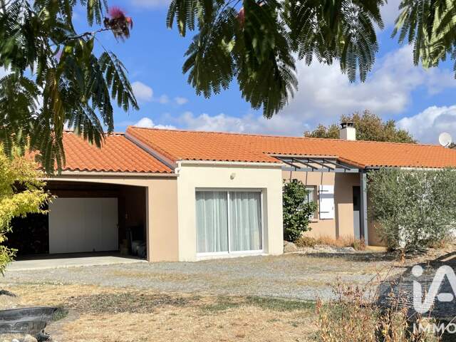 Vente Maison traditionnelle 5 pièces — photo du bien
