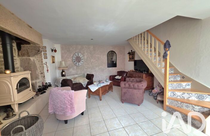 Vente Maison/villa 3 pièces — photo 2