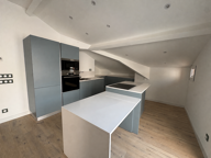 MENTON CENTRE - APPARTEMENT 3 PIECES EN DERNIER ETAGE AVEC T — photo 3