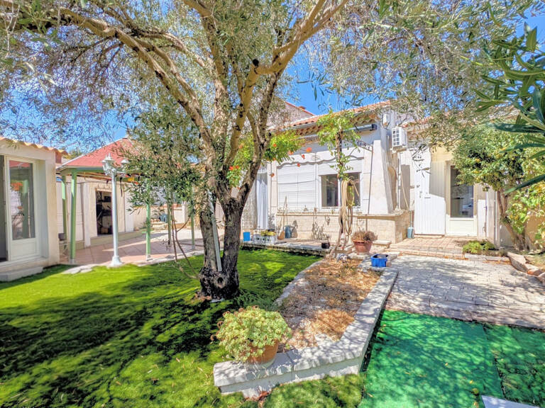 Villa T5  avec jardin privatif de 500 m2   Rochefort-du-Gard — photo 1