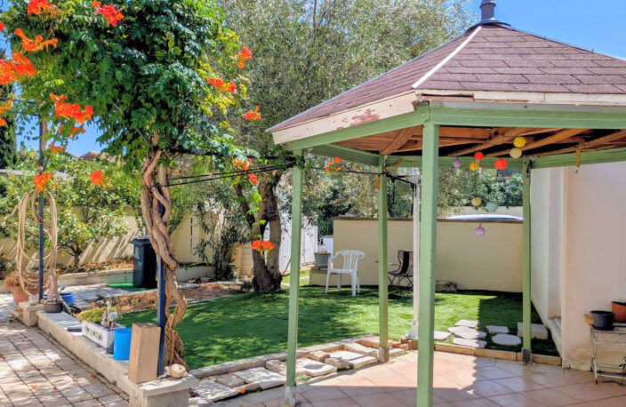 Villa T5  avec jardin privatif de 500 m2   Rochefort-du-Gard — photo 4