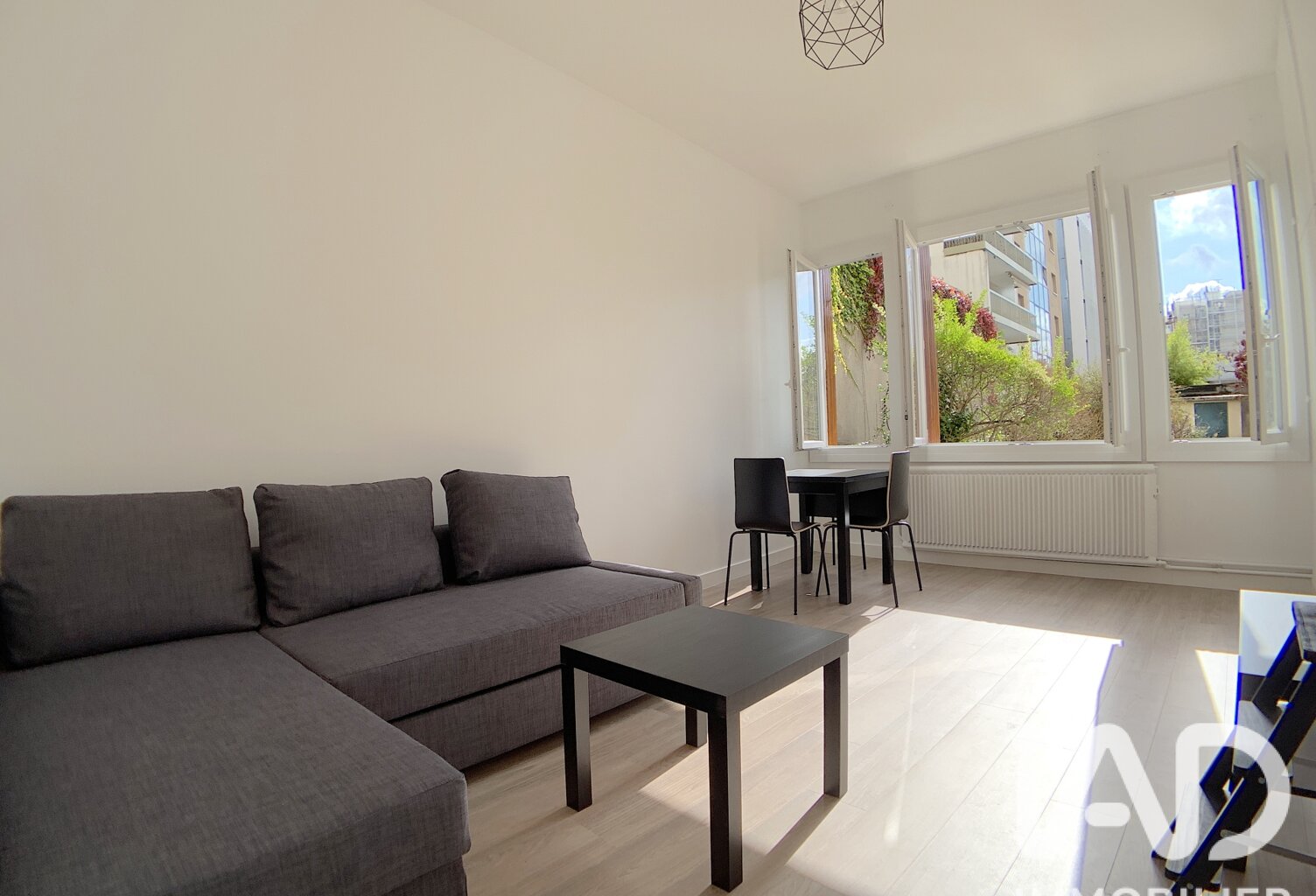 Vente Studio 1 pièce — photo 1