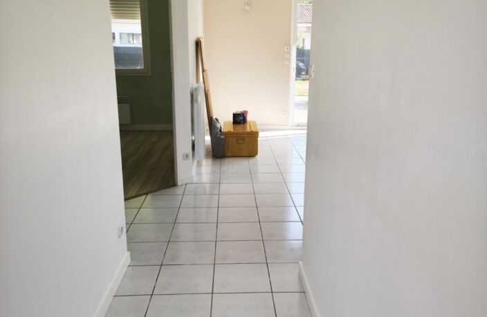 Vente Maison/villa 4 pièces — photo 2