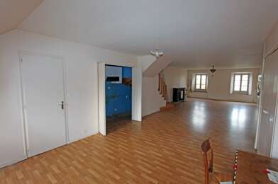 Appartement 8 pièces 135000 €