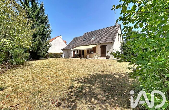 Vente Maison/villa 7 pièces — photo 2
