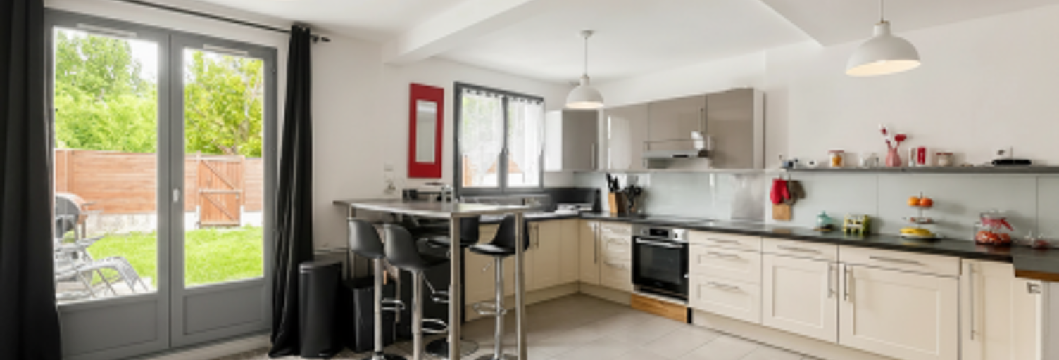 Maison 6 Pièces 112 m² à vendre à Montfermeil (93370)