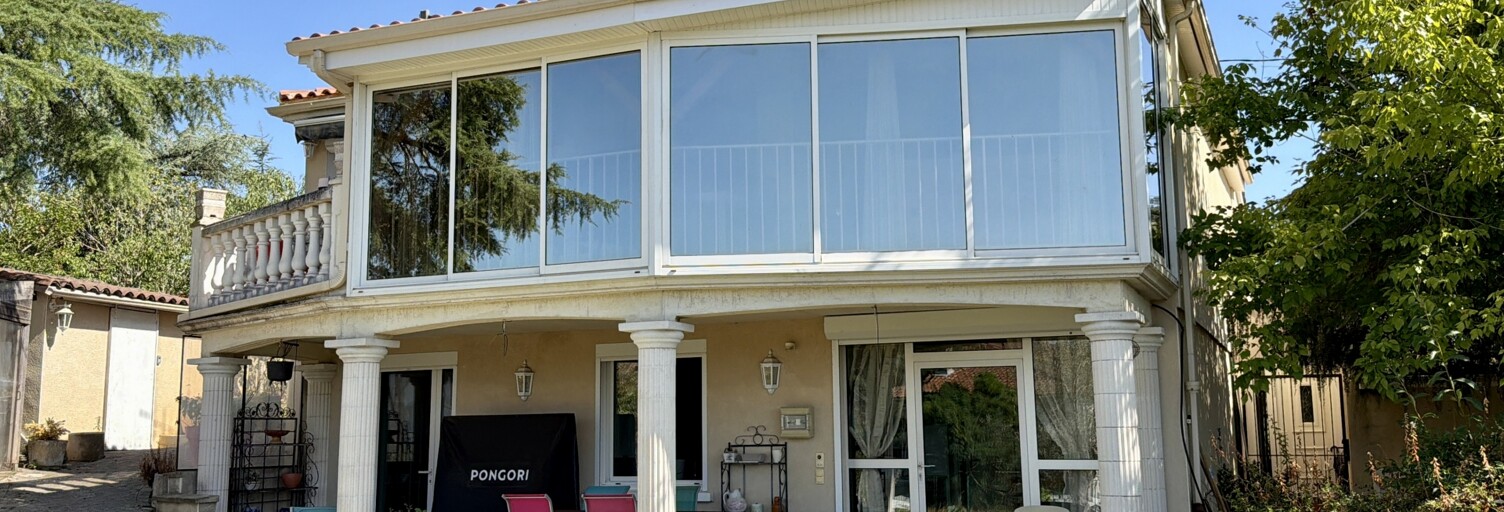 Maison 8 Pièces 232 m² à vendre à Figeac (46100)