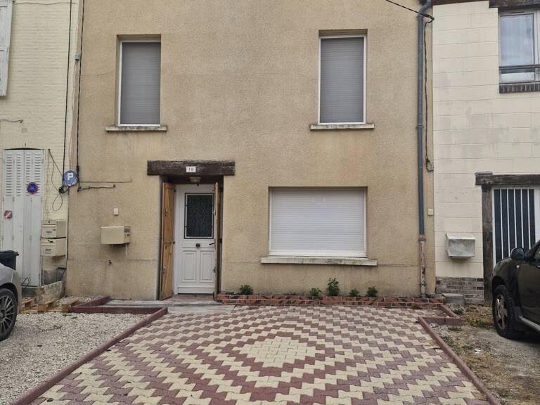 Vente Maison/villa 5 pièces — photo 1