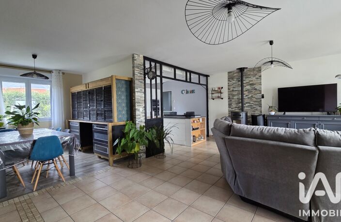 Vente Maison/villa 4 pièces — photo 3