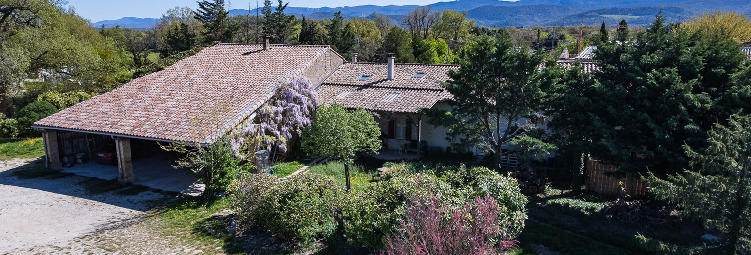 Maison 14 Pièces 359 m² à vendre à Montvendre (26120)