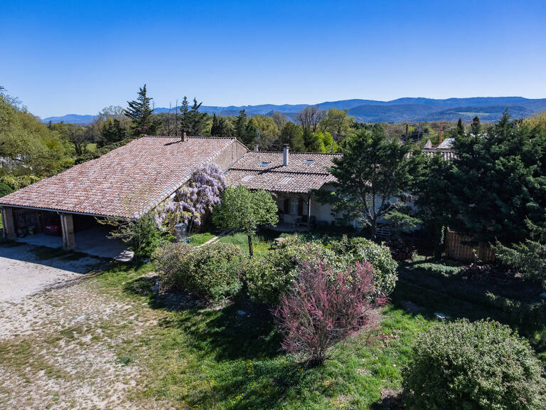 PROPRIÉTÉ DE 359 M2 SUR 1,17 HA   4 ESPACES DE VIE    26120 MONTVENDRE — photo 1