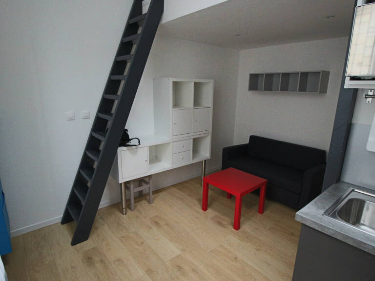 ECHOPPE DOUBLE amenagée en deux T1 BORDEAUX CAUDERAN BEL AIR — photo 1
