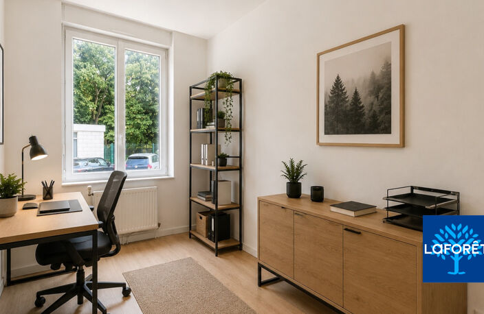 MAISON 1930   3 CHAMBRES ET UN BUREAU AVEC JARDIN À ANZIN — photo 5