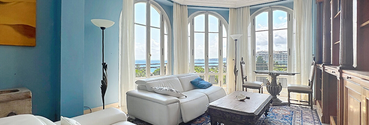 Appartement 4 Pièces 145 m² à louer à Nice (06000)