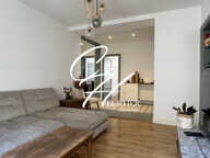 Grenoble - T3 + C de 76m² entièrement rénové — photo 4