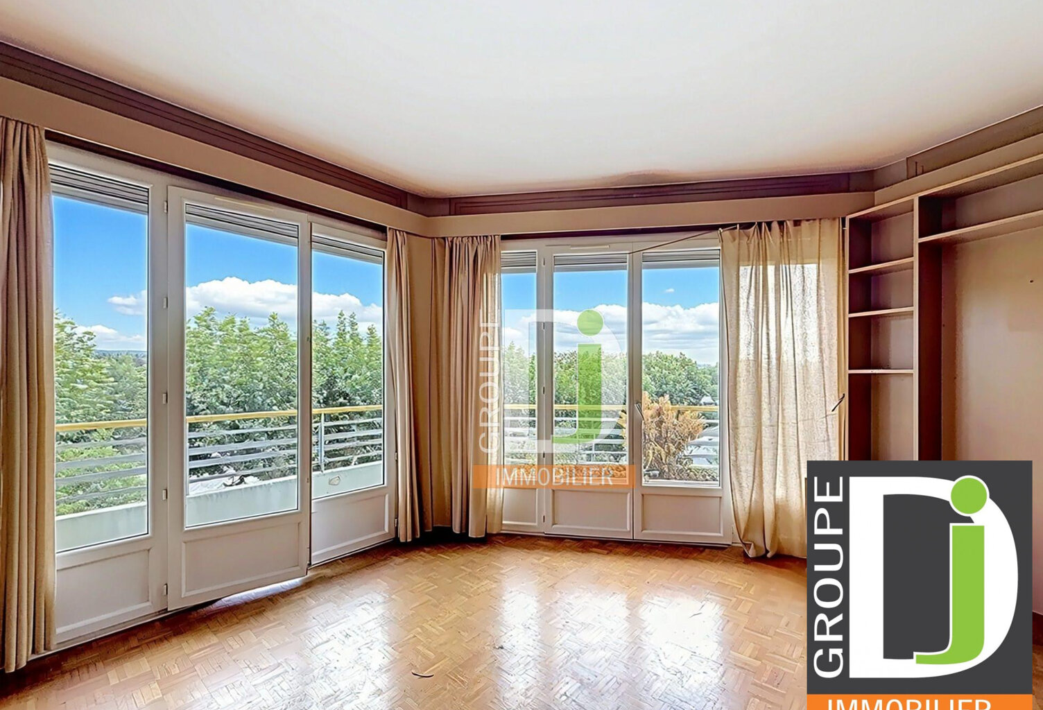 A vendre, CREST  T3 avec balcon, vue dégagée et beau potent — photo 1