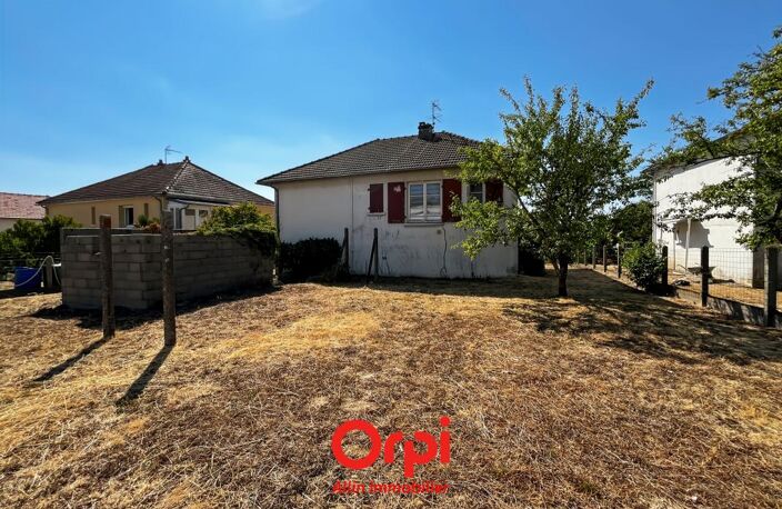PAVILLON SUR SOUS-SOL - MONTMARAULT — photo 2