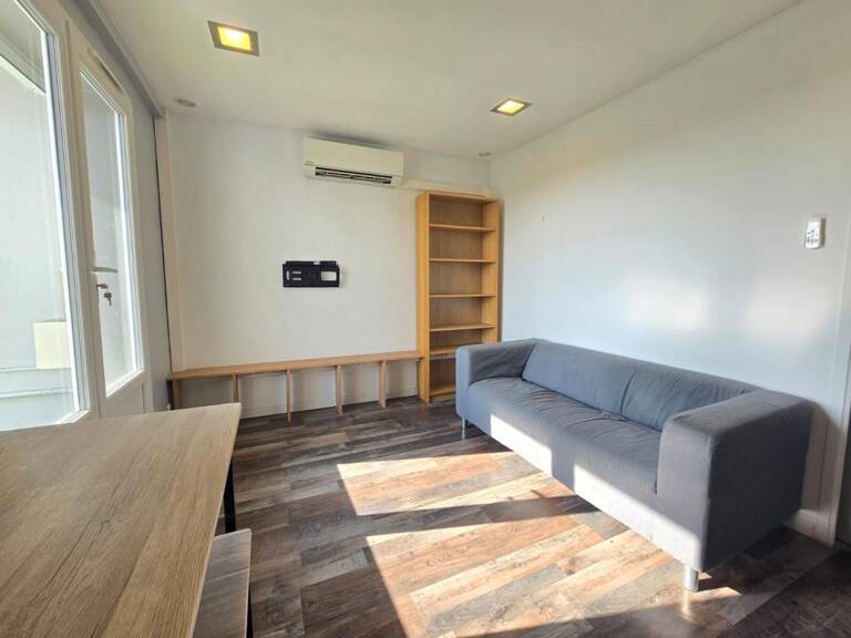 T2 meublé de 29m² avec terrasse - PROCHE CENTRE VILLE — photo 1
