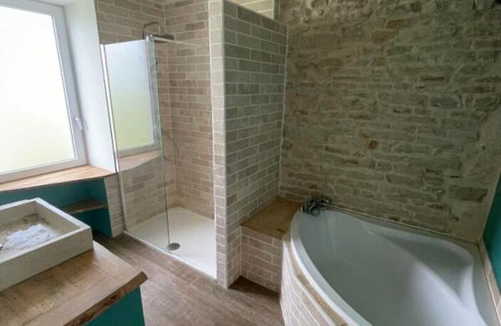 MAISON FRASNE LE CHATEAU - DISPONIBLE  au 1er octobre — photo 3