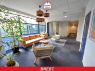 FINISTERE - Brest (29200) - A VENDRE - LOCAUX DISPONIBLES DE 462M² POUR 2027 - 14 BUREAUX - 2 SALLES DE REUNION - IMMEUBLE DALLE BETON DE 2011 - ASCENSEUR - 30 PLACES DE PARKING — photo 2