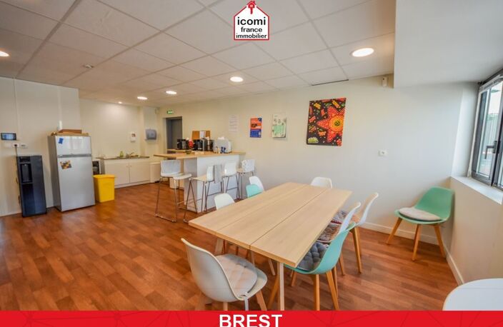 FINISTERE - Brest (29200) - A VENDRE - LOCAUX DISPONIBLES DE 462M² POUR 2027 - 14 BUREAUX - 2 SALLES DE REUNION - IMMEUBLE DALLE BETON DE 2011 - ASCENSEUR - 30 PLACES DE PARKING — photo 5