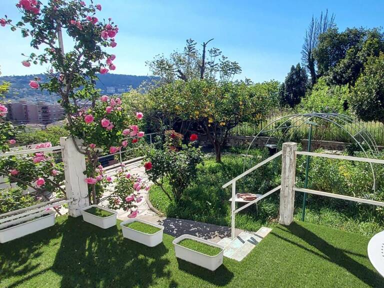 NICE CIMIEZ – 3 PIÈCES 77 m² - EN REZ-DE-JARDIN – L’ESPRIT D’UNE MAISON — photo 1