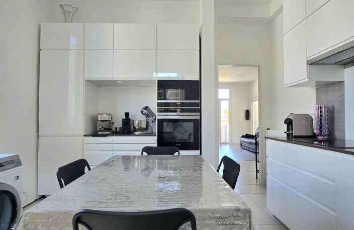 NICE CIMIEZ – 3 PIÈCES 77 m² - EN REZ-DE-JARDIN – L’ESPRIT D’UNE MAISON — photo 3