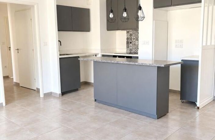 Appartement À Louer — photo 4