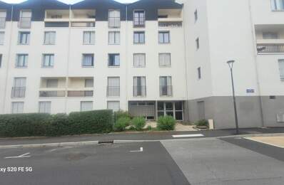 Quartier Coty (Tours Nord), charmant appartement Duplex de 100 m² situé au 1er étage avec parking sécurisé et cave — photo du bien