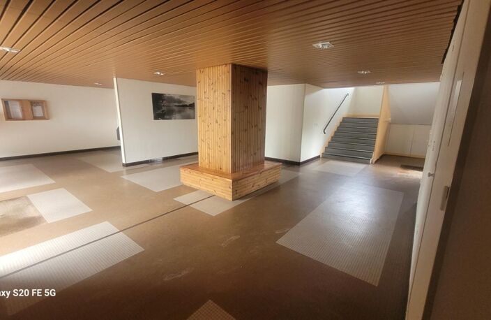 Quartier Coty (Tours Nord), charmant appartement Duplex de 100 m² situé au 1er étage avec parking sécurisé et cave — photo 2