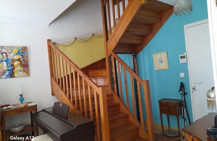 Quartier Coty (Tours Nord), charmant appartement Duplex de 100 m² situé au 1er étage avec parking sécurisé et cave — photo 3