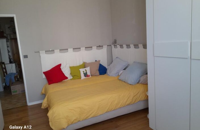 Quartier Coty (Tours Nord), charmant appartement Duplex de 100 m² situé au 1er étage avec parking sécurisé et cave — photo 5