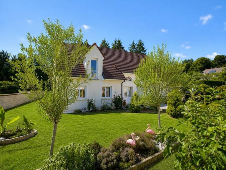PMR-Coup de cœur sur la Côte de Nuits – Chambœuf- T8 de 200m2 sur 800 m2 Clos - Double garage - Piscine — photo 1