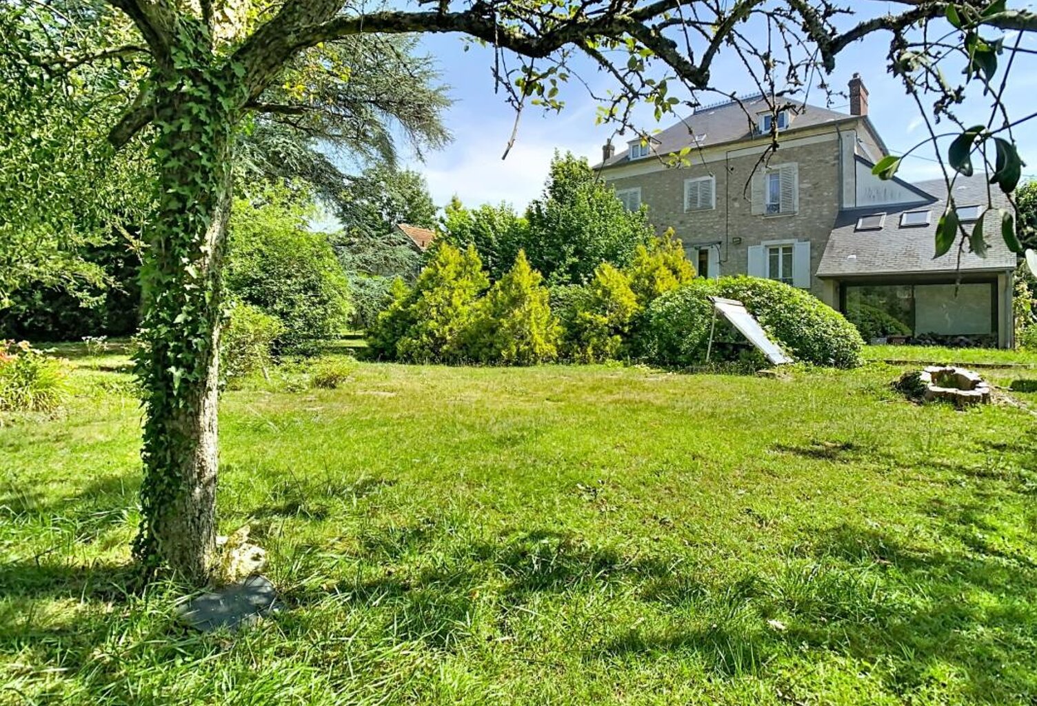 Une maison familiale (177 m²) au calme, entre nature et vie de village à moins d’une heure de Paris en transports (Ligne P) — photo 1