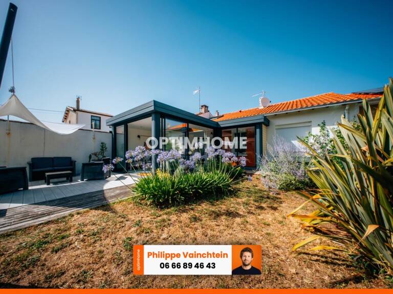 Maison à vendre 6 pièces LA ROCHELLE (17) — photo 1