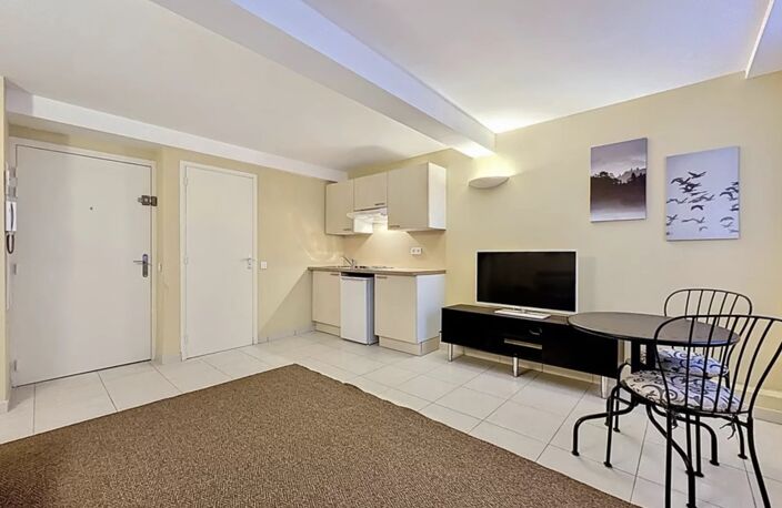 Studio NICE CARRE D'OR / LIBERTE 24m2 — photo 2