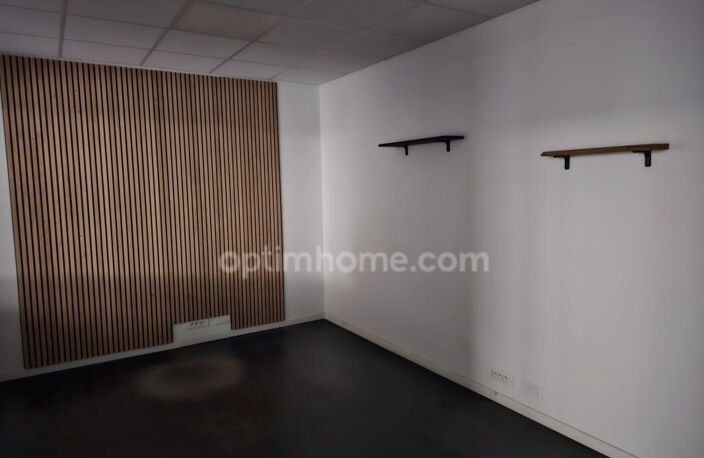 Bureau de 70 m2 à louer à Cergy Préfecture — photo 5