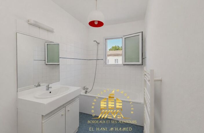Bordeaux Bastide – Maison 4 pièces avec jardin, terrasse et garage — photo 4